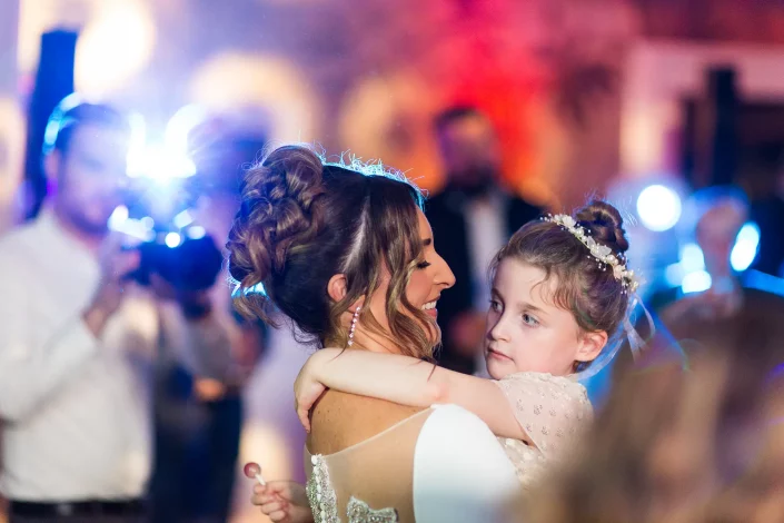 roslin hotel wedding family hug on dance floor