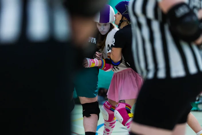 sports photography action shot at roller derby